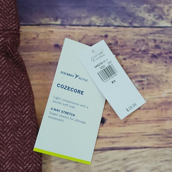 High Rise Leggings - Picture 4 of 6